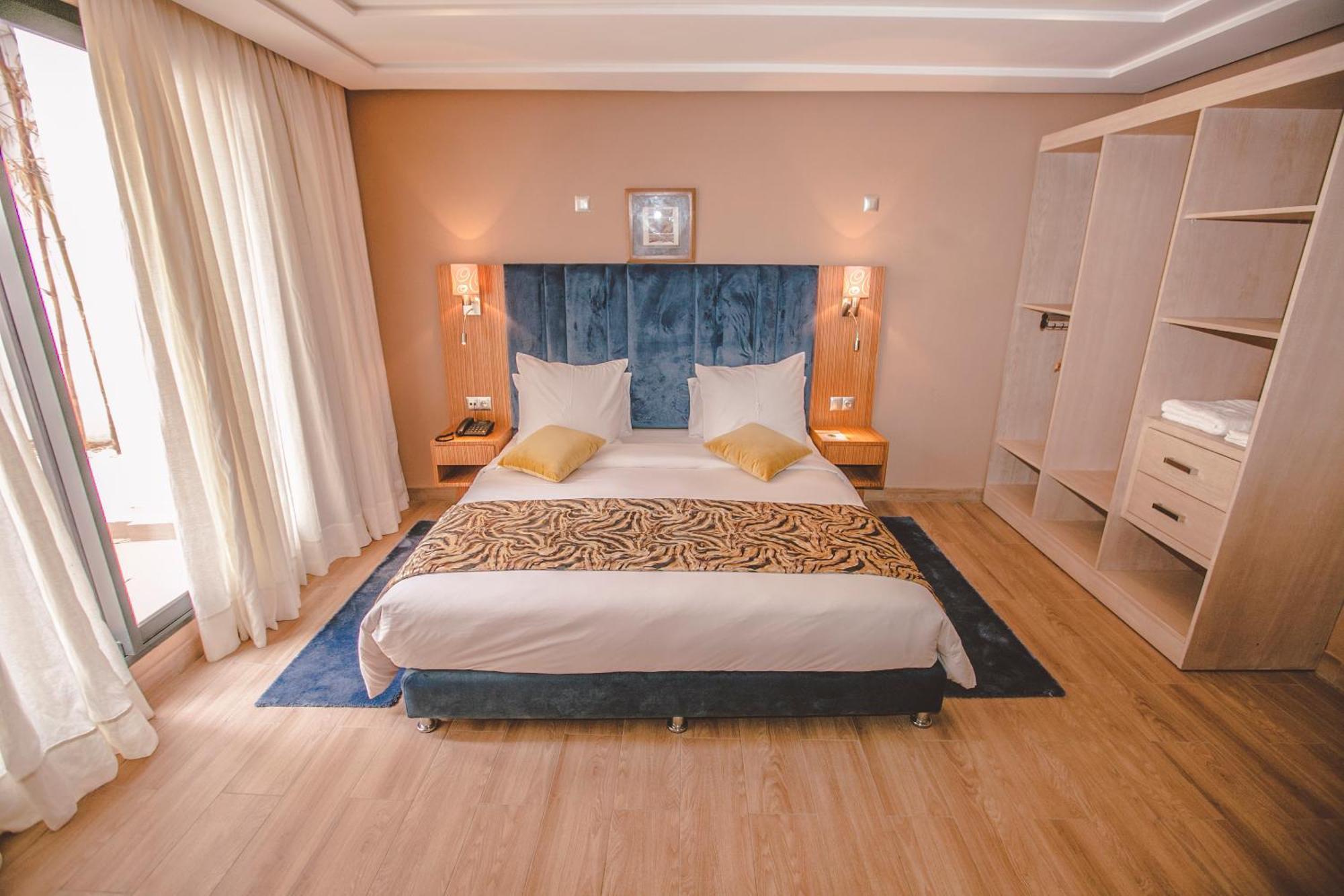 Down Town By Business&leisure Hotel 4*
